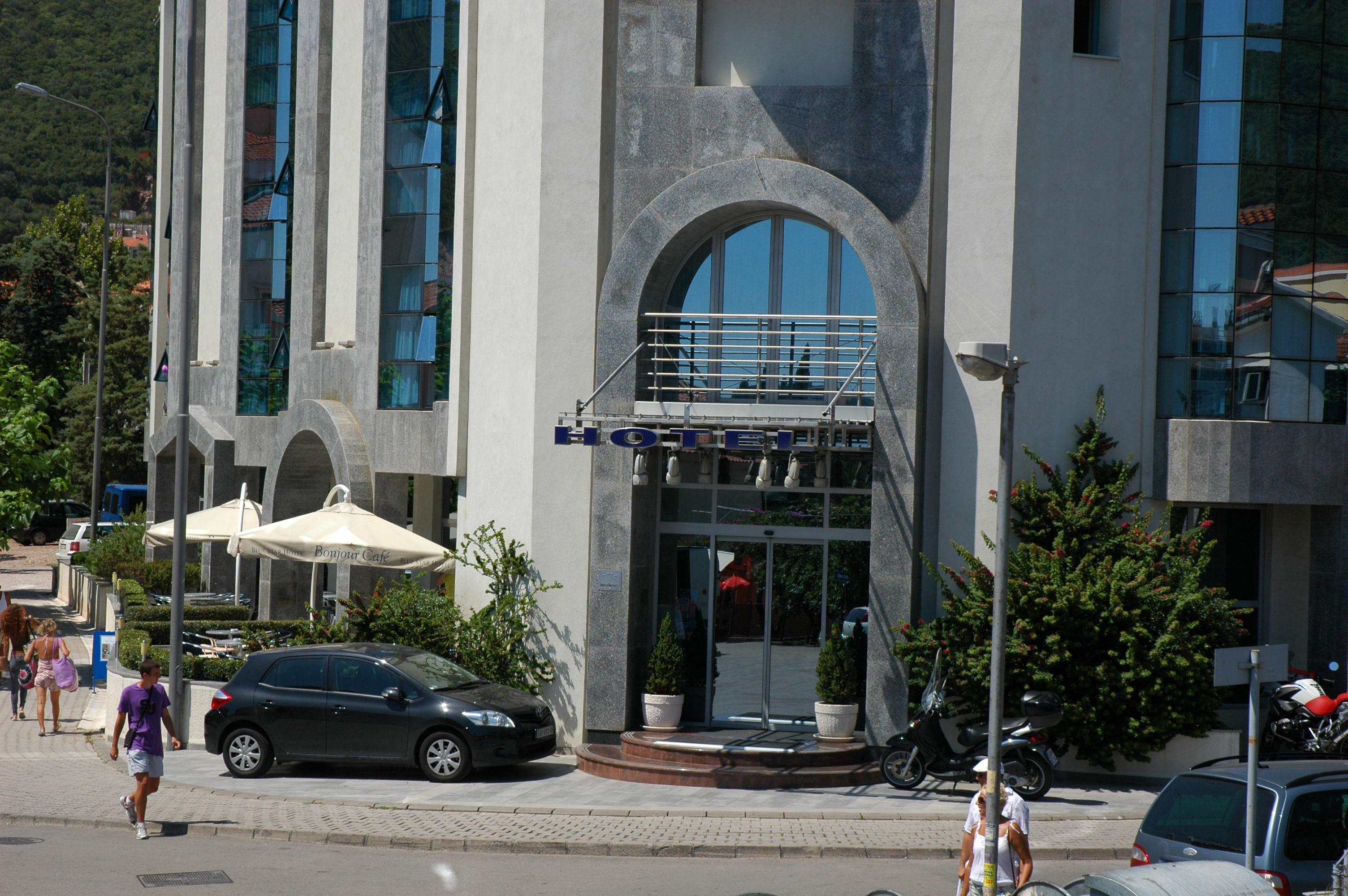 Hotel Blue Star Budva Exterior photo